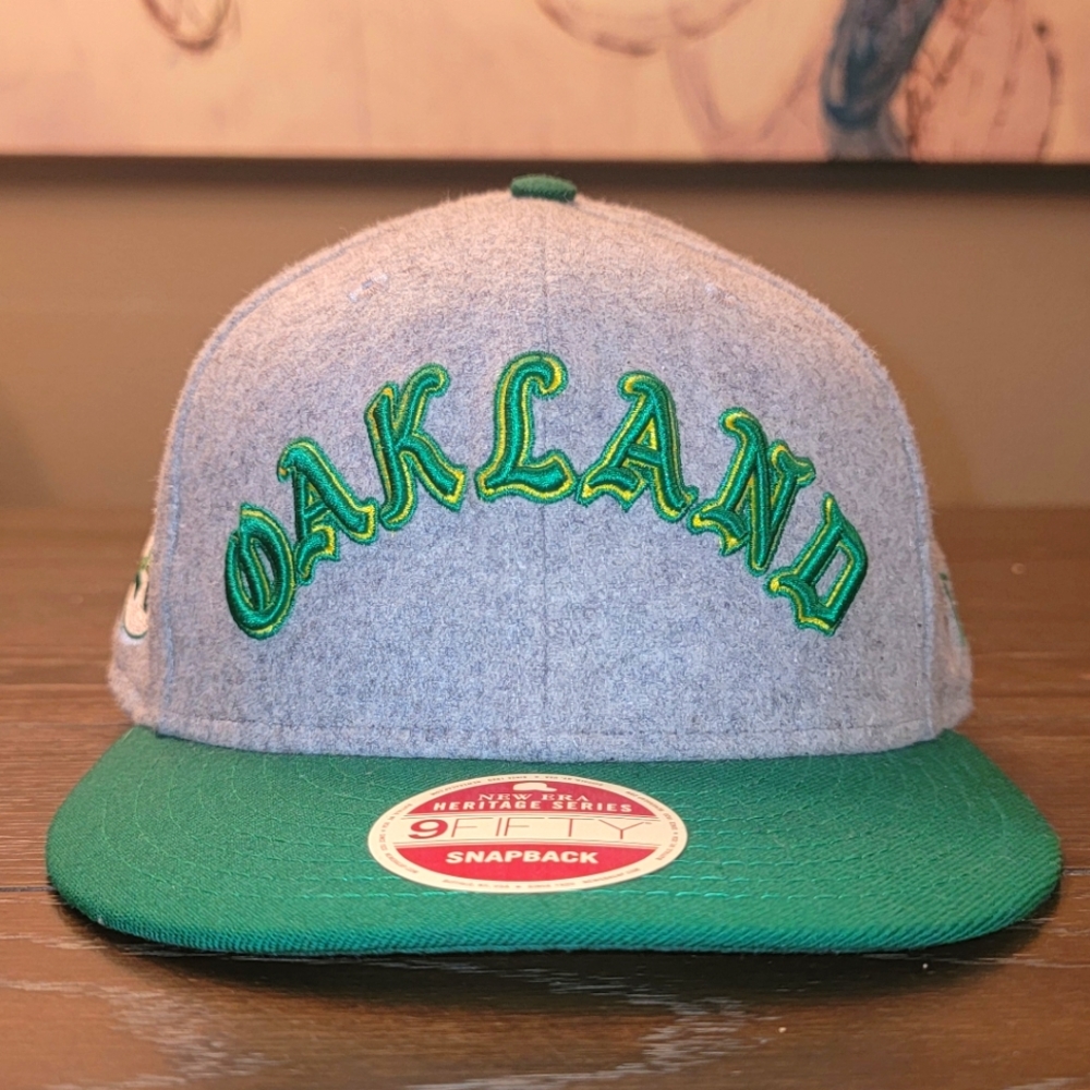 New Era Oakland A's Snap Back